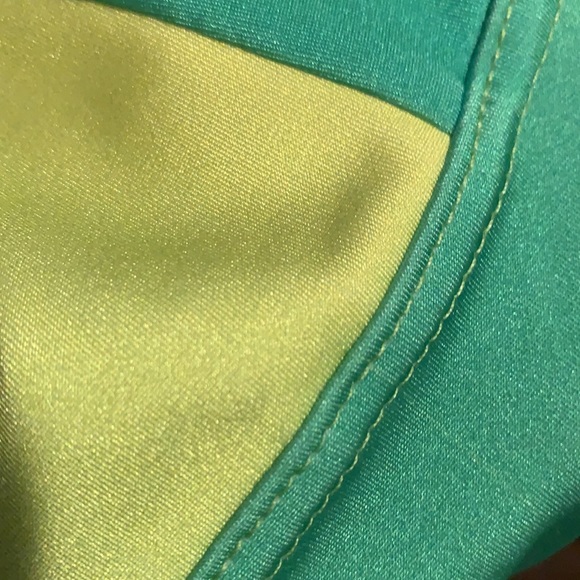 Green to Yellow Tie Dye Leggings - Picture 4 of 4